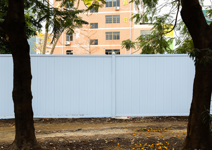 PVC工地圍擋的防風性能如何？旭東鋼構圍擋廠家